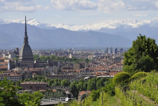 Panorama di Torino dall'alto. Sinloc partecipa all'Assemblea annuale ANCI 2024 che si terrà a Torino